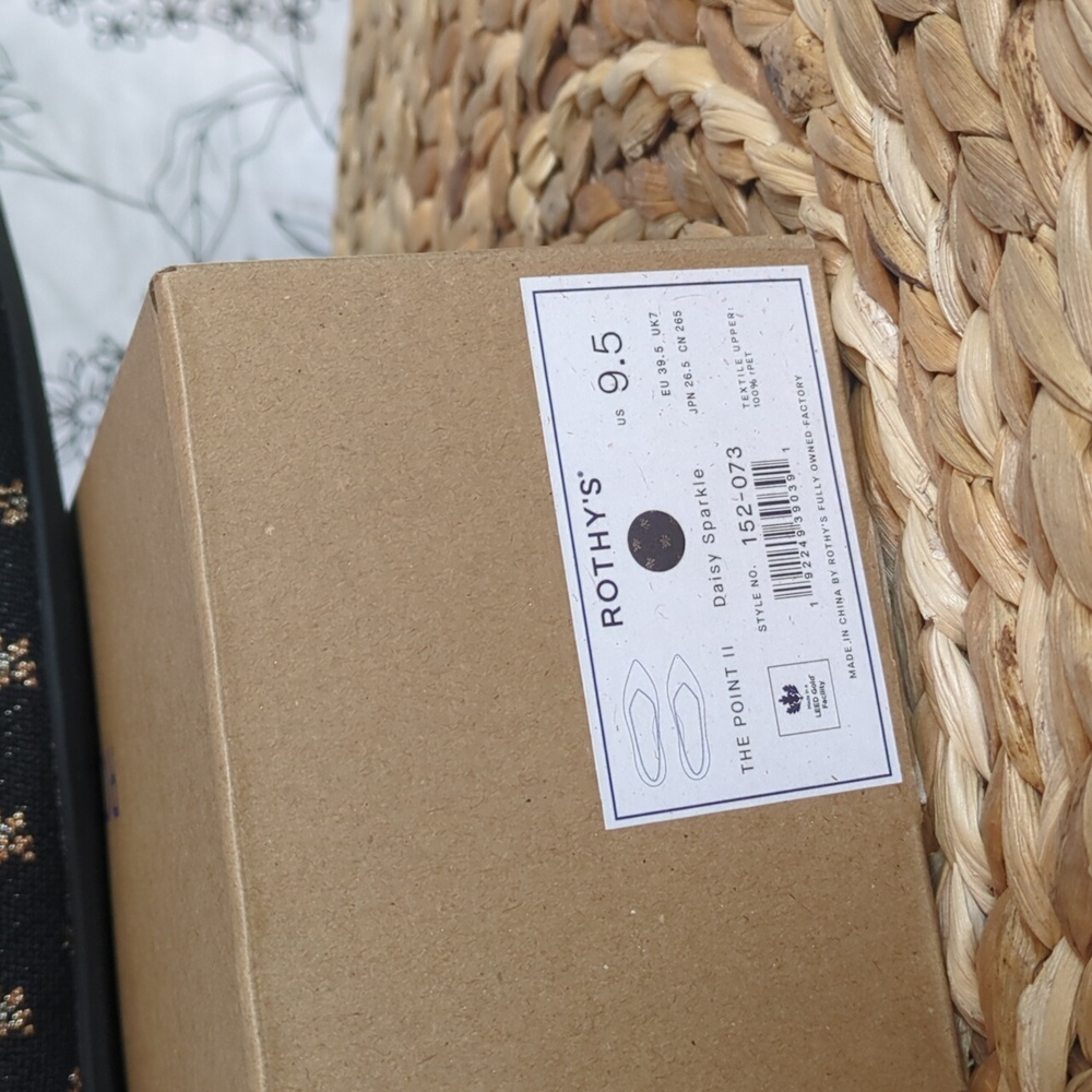 NIB Rothys The Point II Daisy Sparkle - Picture 13 of 14